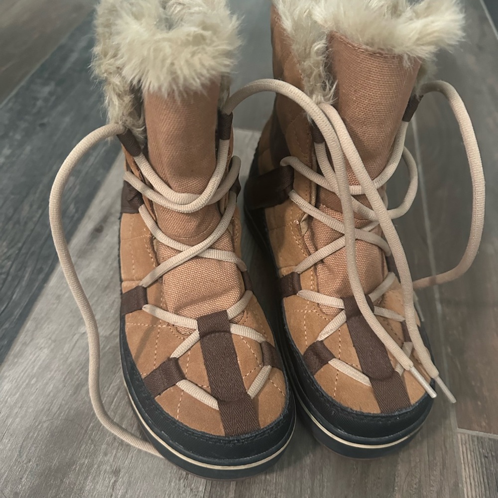 Sorel Tan and Brown Winter Boots